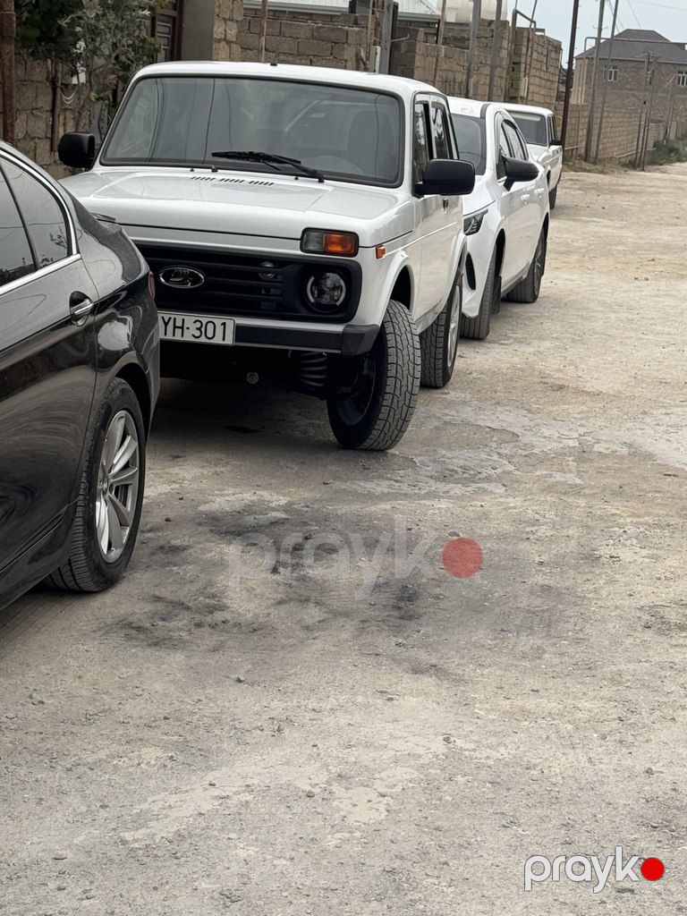 Lada (VAZ) Niva, 1.7 L, 2024 il, 61 000 km — Avtomobillər, Bakı (7)