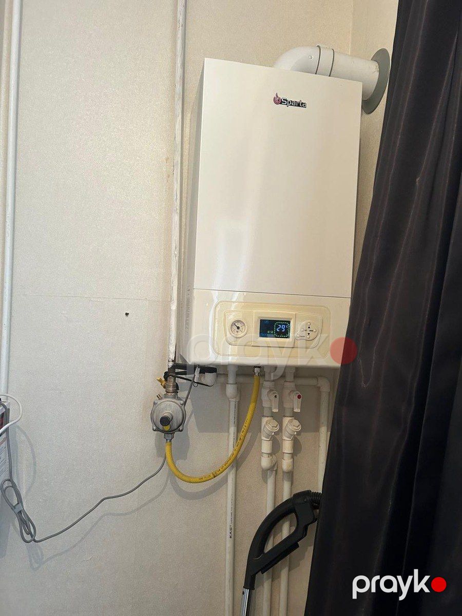 Satılır 2 otaqlı köhnə tikili 65 m² — Mənzil, Bakı (9)