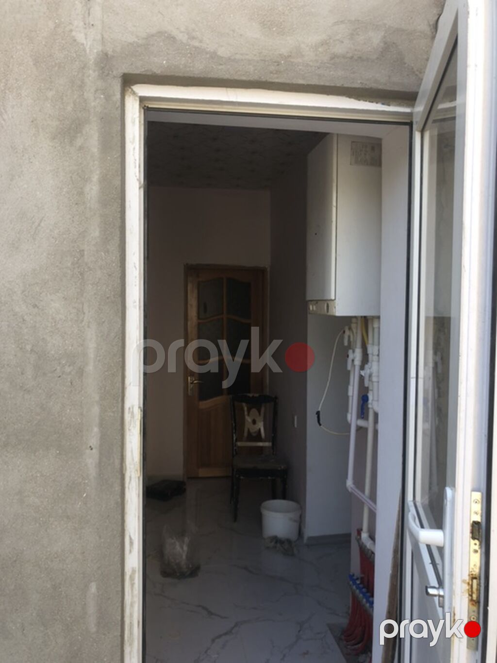 Mərdəkan korpusunun yaninda 50 m esas yola hər serayitu var — Ev, villa, Digah (5)