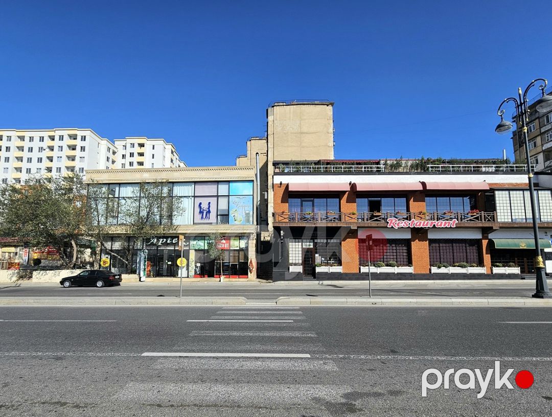 Satılır obyekt 255 m² — Əmlak, Bakı (10)