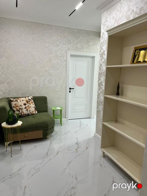 Bakıxanov qaracuxur – yeni tikilidə 2 otaqlı tam əşyalı mənzil — Bakı