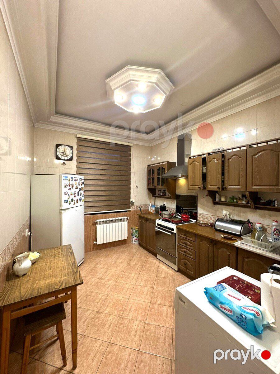 Satılır 2 otaqlı köhnə tikili 60 m² — Mənzil, Bakı (9)