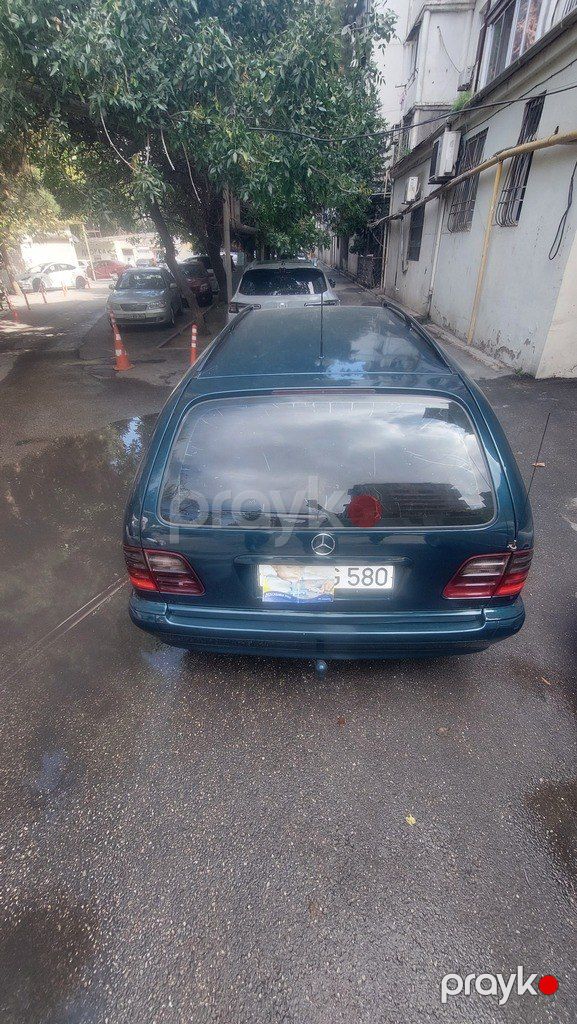 Mercedes E 220, 2.2 L, 2001 il, 215 000 km — Avtomobillər, Bakı (7)