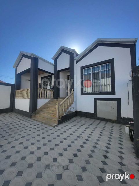 Satılır 3 otaqlı həyət evi/bağ evi 100 m² — Bakı