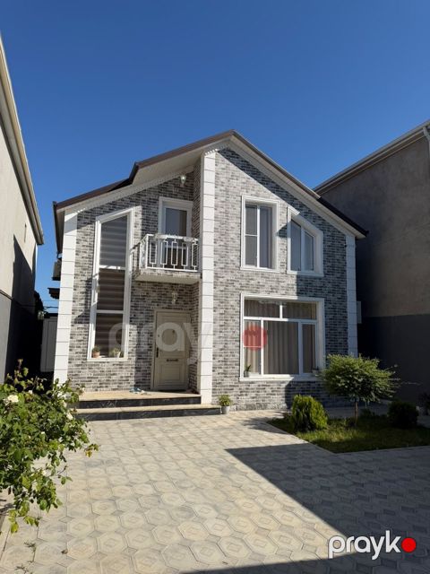 Satılır 4 otaqlı həyət evi/bağ evi 160 m² — Bakı