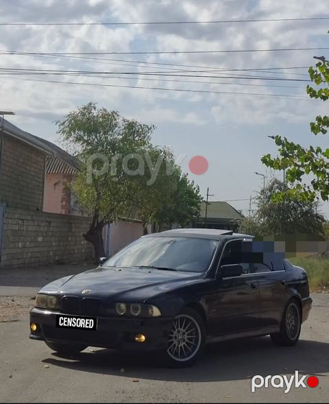 BMW 5 series: 3 l 2001 il Sedan — Bakı