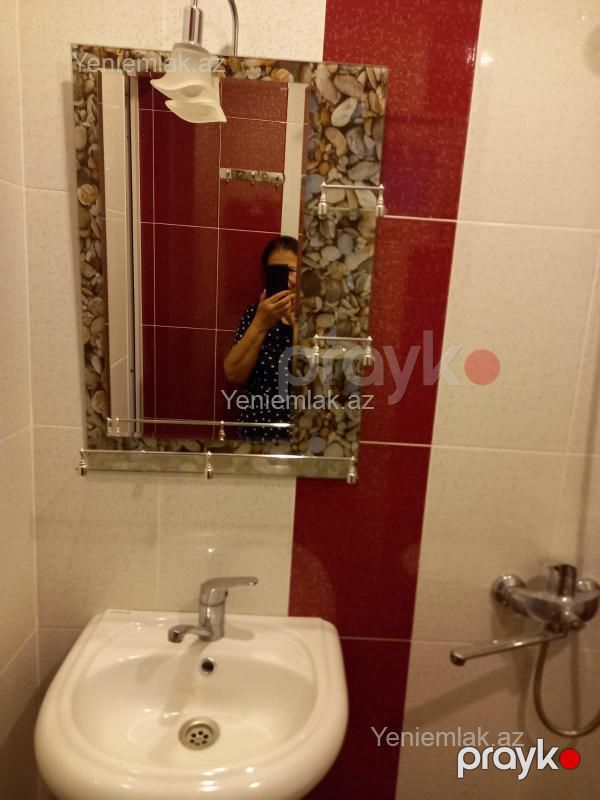 Kirayə 2 otaqlı Bina evi menzil (Köhnə tikili), 50 m², Binəqədi rayonu — Mənzil, Bakı (9)