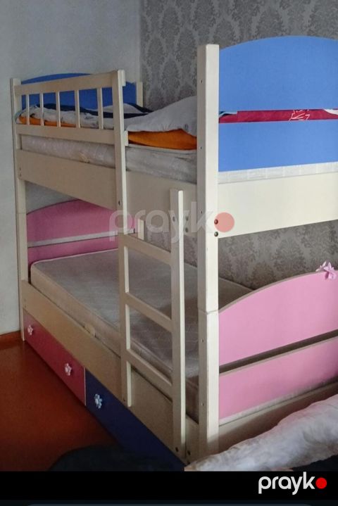 Uşaq üçün ikimərtəbəli çarpayı - Material: möhkəm ağac/kombinə — Bakı