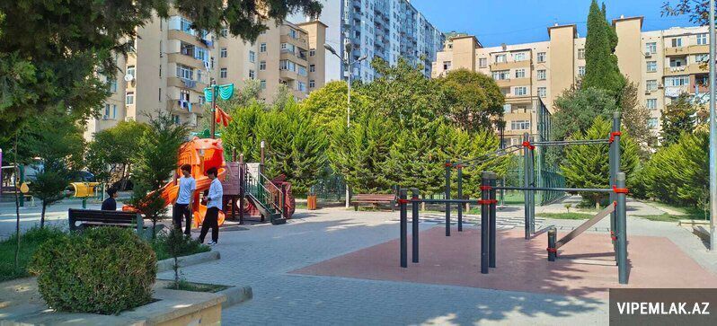 Binəqədi rayonunda 3 otaqlı Köhnə tikili Satılır, 80 m² — Mənzil, Bakı (2)