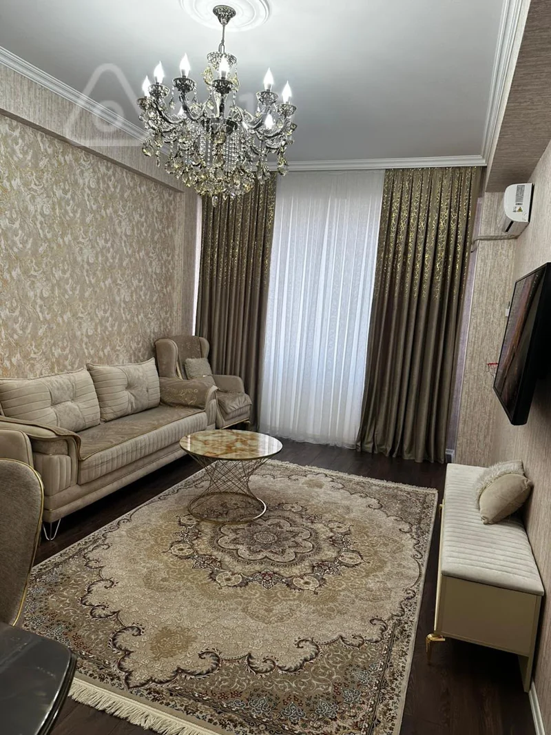3 otaqlı mənzil, 100 m², Yeni Gunəsli D massivi Xəzər İnşaat — kirayə — Bakı