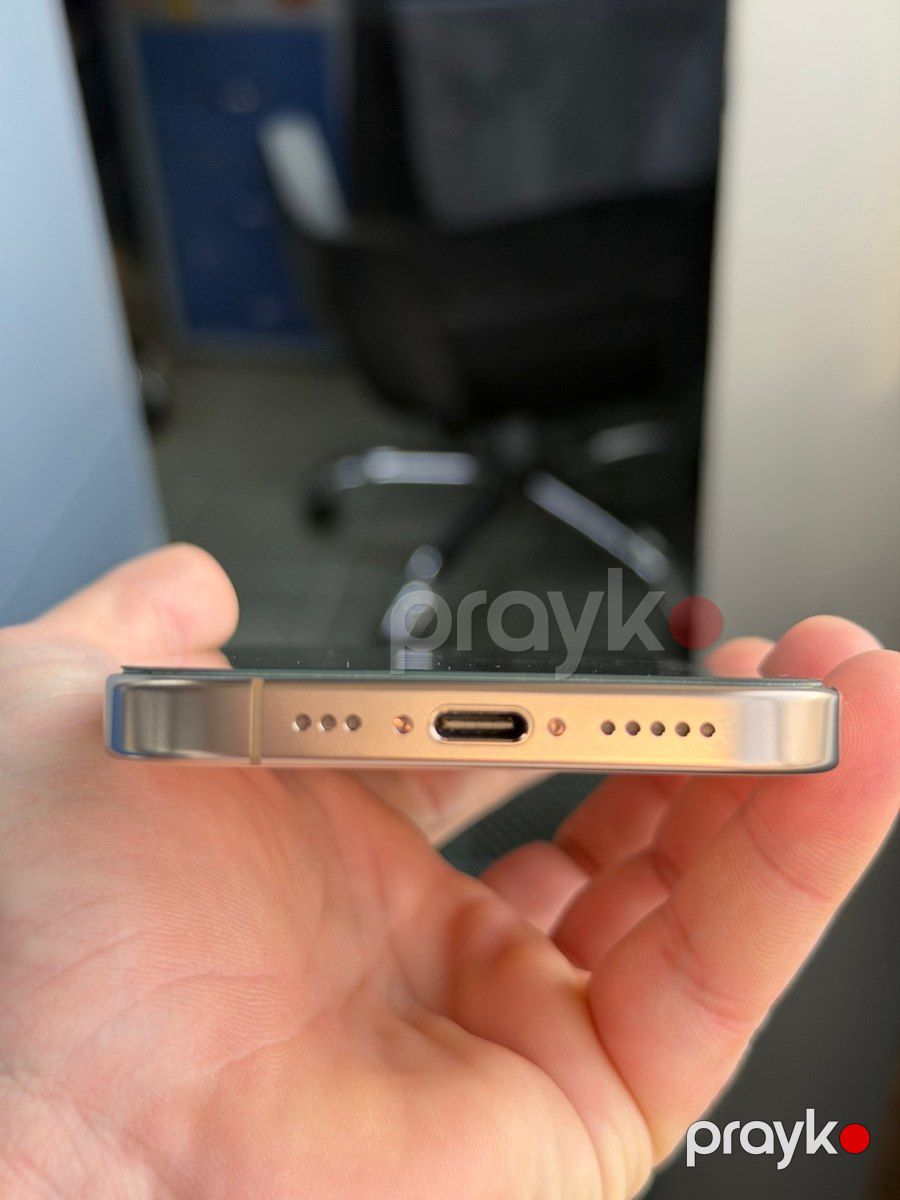 Apple iPhone 16 Pro Desert Titanium 128GB/8GB — Smartfonlar, Bakı (3)