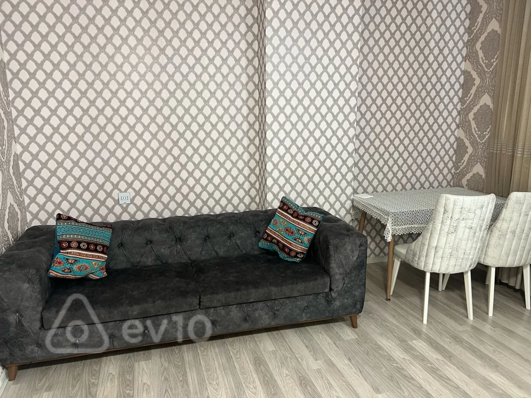 2 otaqlı mənzil, 85 m², Əliyar Əliyev küçəsi — kirayə — Mənzil, Bakı (2)