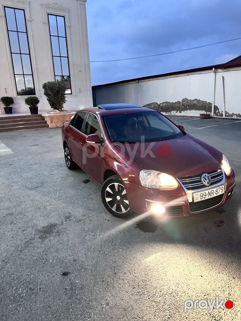 Volkswagen Jetta, 1.6 L, 2010 il, 282 000 km — Bakı