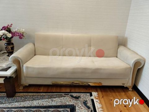 Divan, İşlənmiş — Bakı