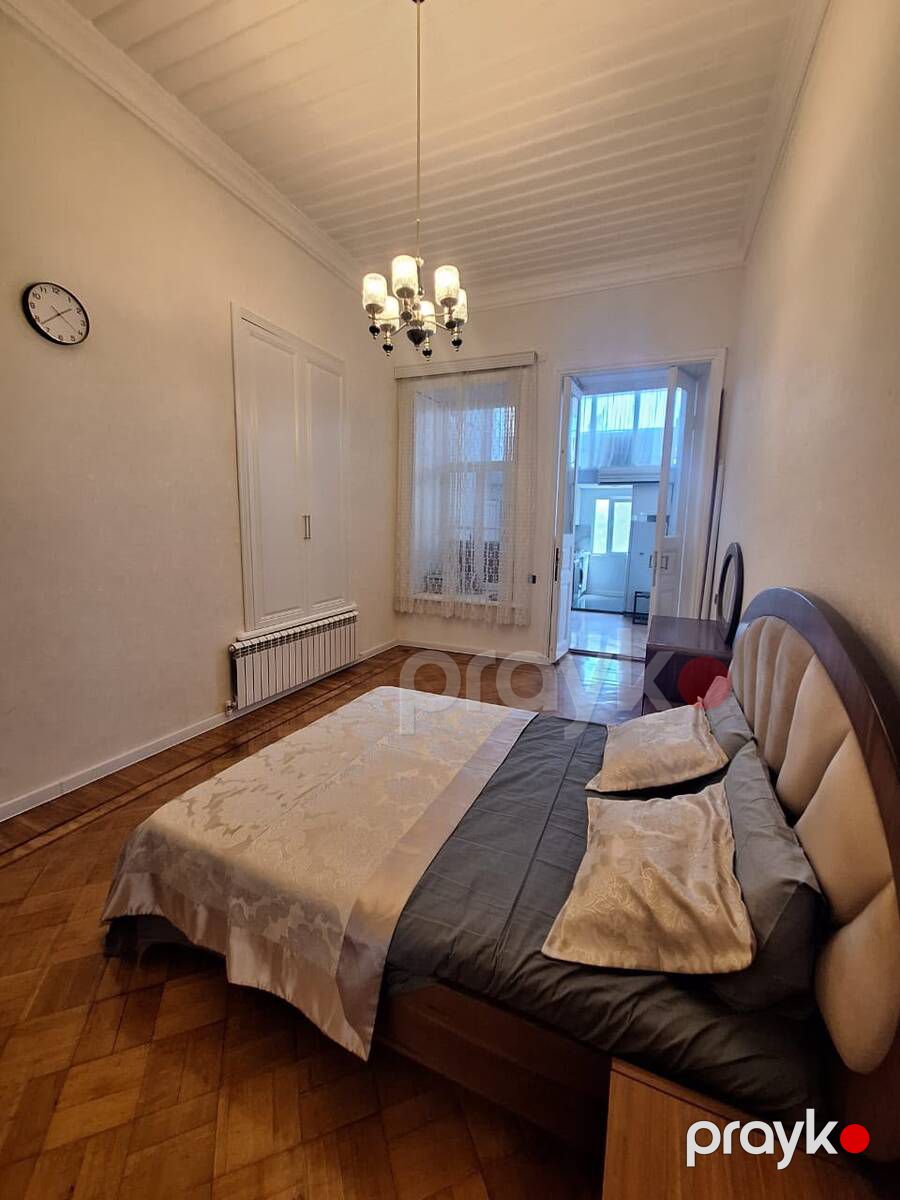 Satılır 2 otaqlı köhnə tikili 72 m² — Mənzil, Bakı (4)