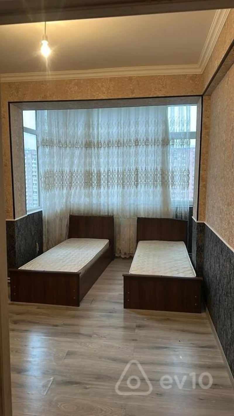 3 otaqlı mənzil, 100 m², Əsəd Əhmədov — kirayə — Mənzil, Bakı (7)