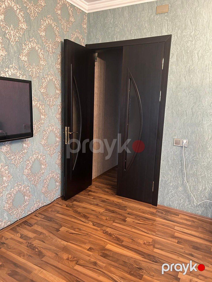 Satılır 2 otaqlı köhnə tikili 65 m² — Mənzil, Bakı (6)