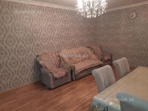 Satılır 3 otaqlı Bina evi menzil (Köhnə tikili), 74 m², 18-ci mikrorayon — Sumqayıt