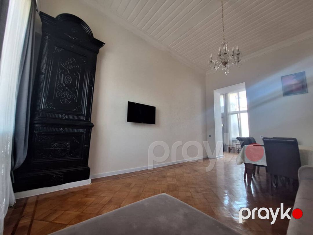 Satılır 2 otaqlı köhnə tikili 72 m² — Mənzil, Bakı (2)