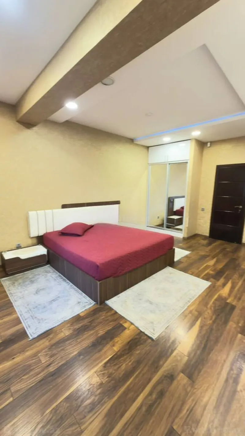 Kirayə verilir 4 otaqlı Mənzil Yeni tikili 200 m² Bakı, Xətai r., Ağ şəhər — Mənzil, Bakı (7)