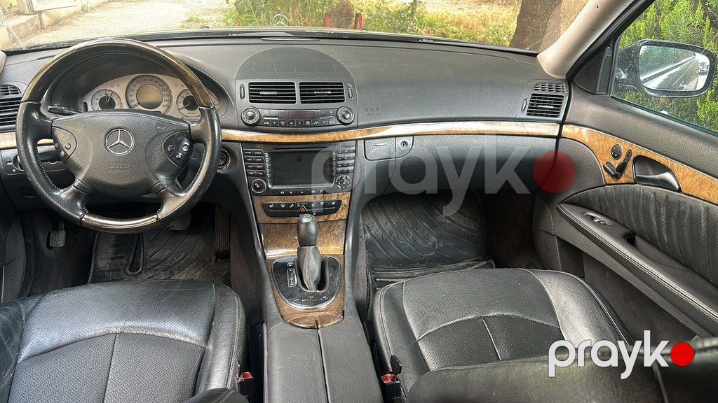 Mercedes E 350, 3.5 L, 2005 il, 355 000 km — Avtomobillər, Quba (4)
