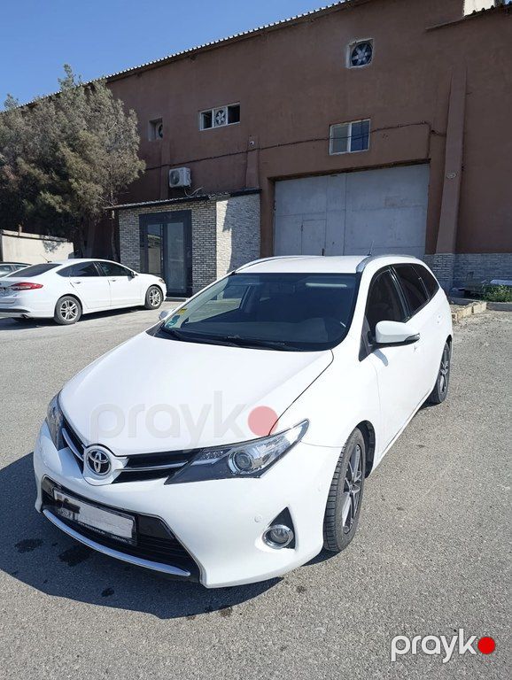 Toyota Auris, 1.3 L, 2015 il, 190 000 km — Avtomobillər, Bakı (2)