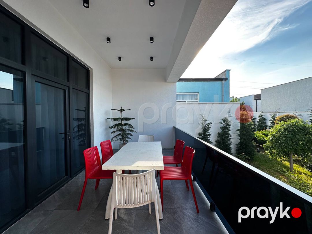 Satılır 4 otaqlı həyət evi/bağ evi 200 m² — Ev, villa, Bakı (9)