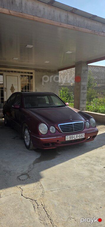 Mercedes E 220, 2.2 L, 1999 il, 500 000 km — Bakı