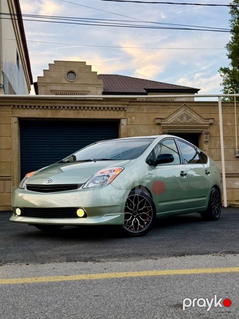 Toyota Prius, 1.5 L, 1.3 kWh, 2008 il, 320 500 km — Bakı