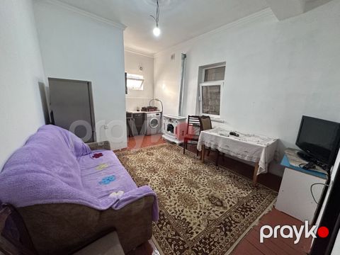Xırdalan şəhəri, 7 nömrəli məktəb və Uğur marketin yaxınlığında — Xırdalan