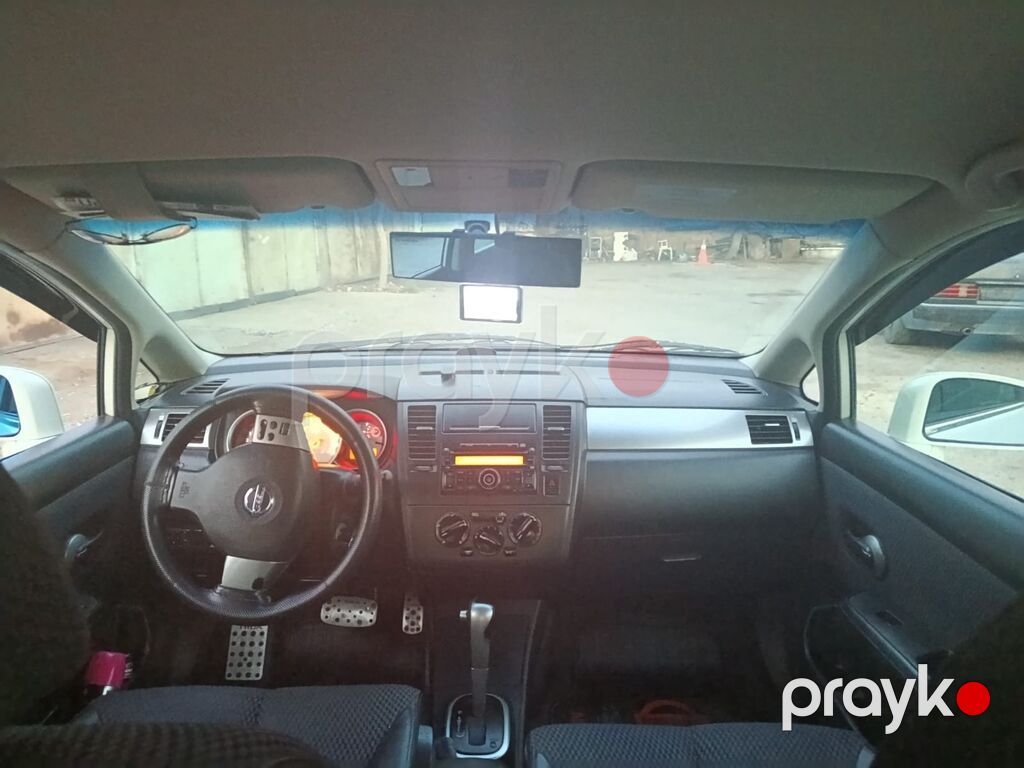 Nissan Tiida: 1.6 l 2008 il Sedan — Avtomobillər, Digah (6)