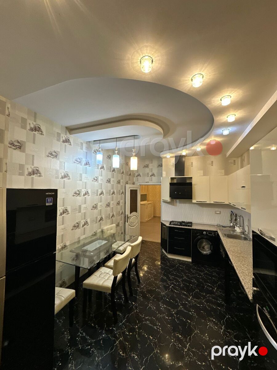 Satılır 4 otaqlı yeni tikili 176 m² — Mənzil, Bakı (12)