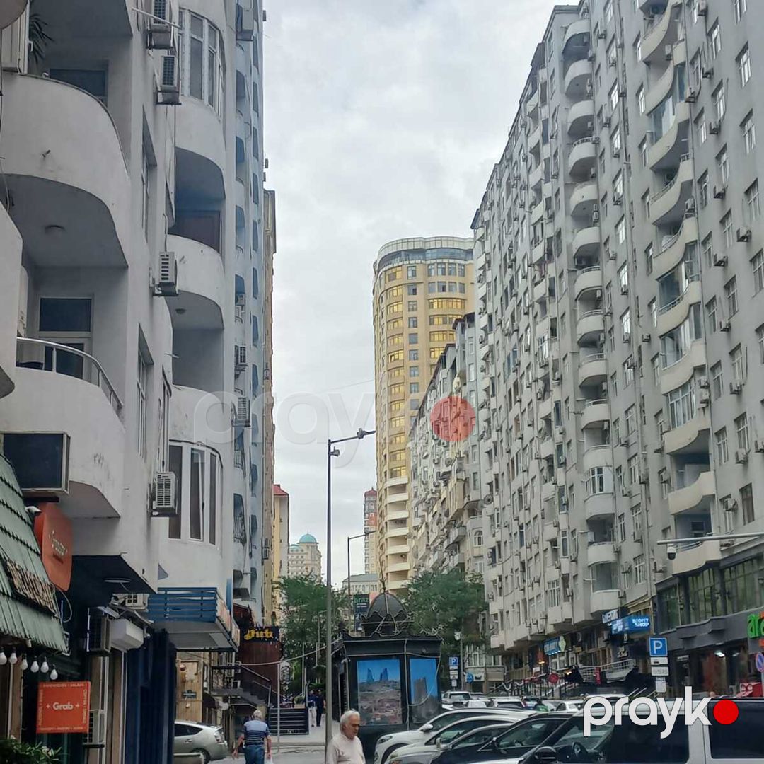 4-otaqlı yeni tikili, Nizami m., 203 m² — Mənzil, Bakı (3)