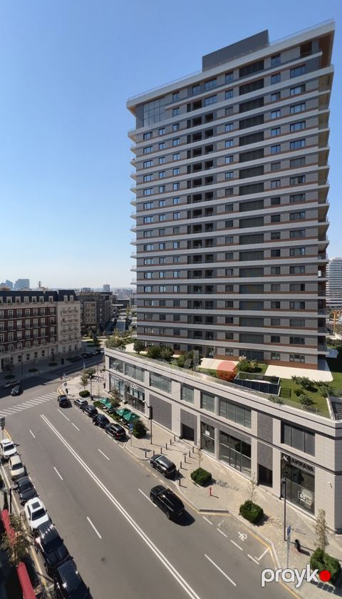Satılır 3 otaqlı yeni tikili 120 m² — Bakı
