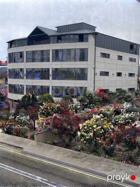 Satılır obyekt 3000 m² — Bakı