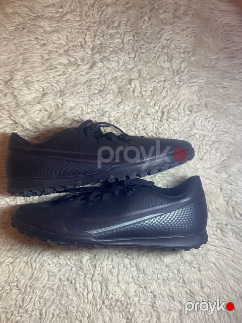 İdman ayaqqabıları — Bakı
