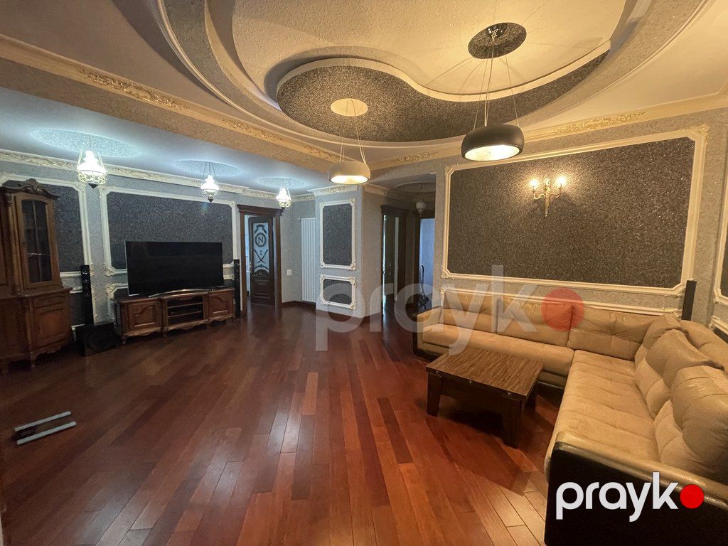Satılır 4 otaqlı yeni tikili 250 m² — Mənzil, Bakı (9)