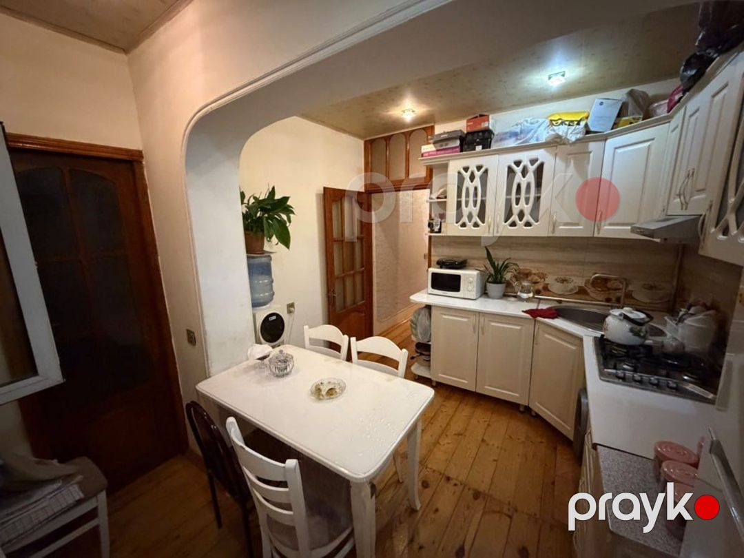 Satılır 2 otaqlı köhnə tikili 65 m² — Mənzil, Bakı (5)