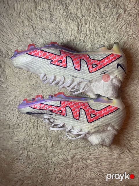 Nike Air zoom İdeal veziyetde orginal butsi — Bakı