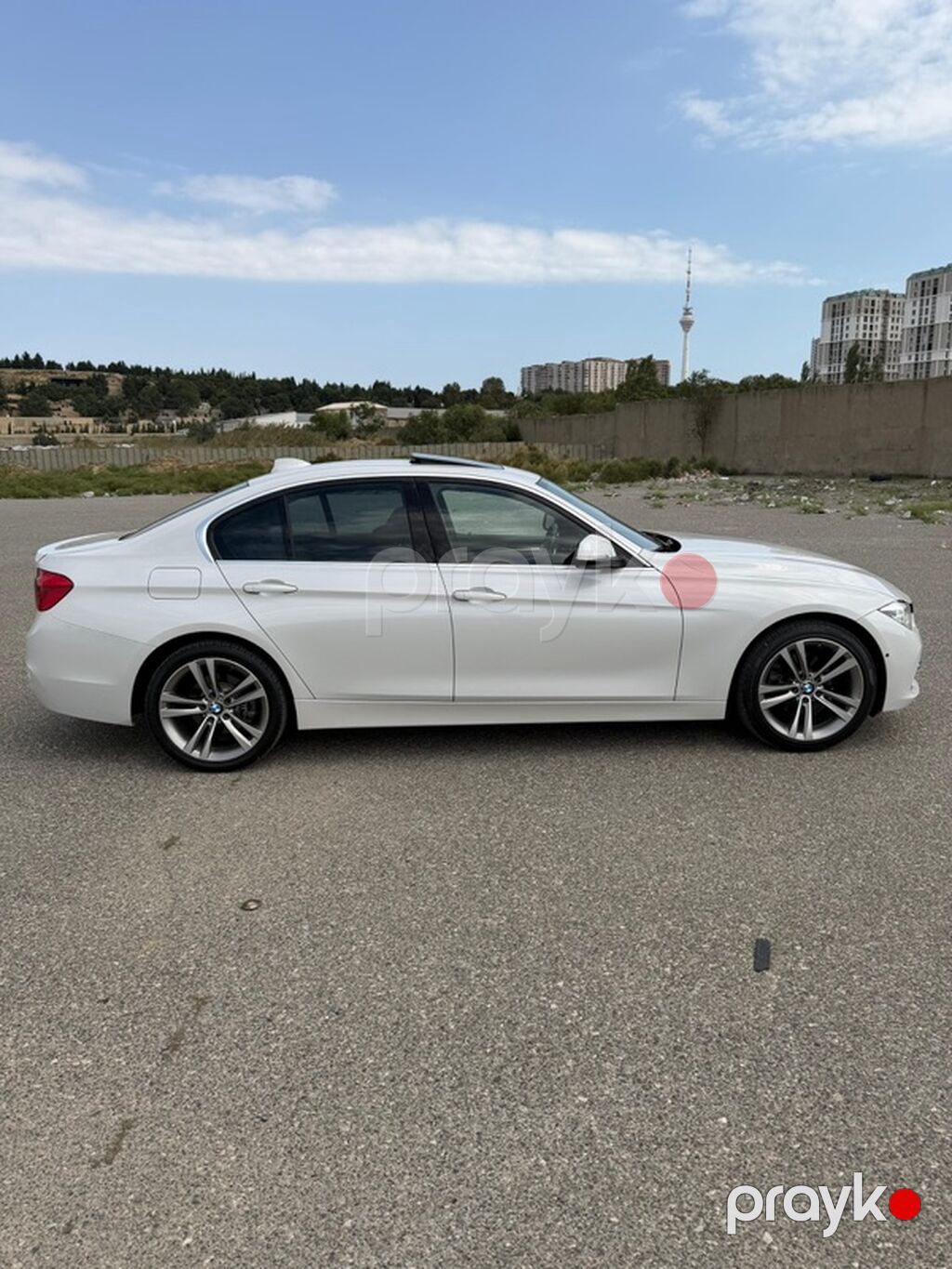 BMW 330: 2 l Sedan — Avtomobillər, Güzdək (9)