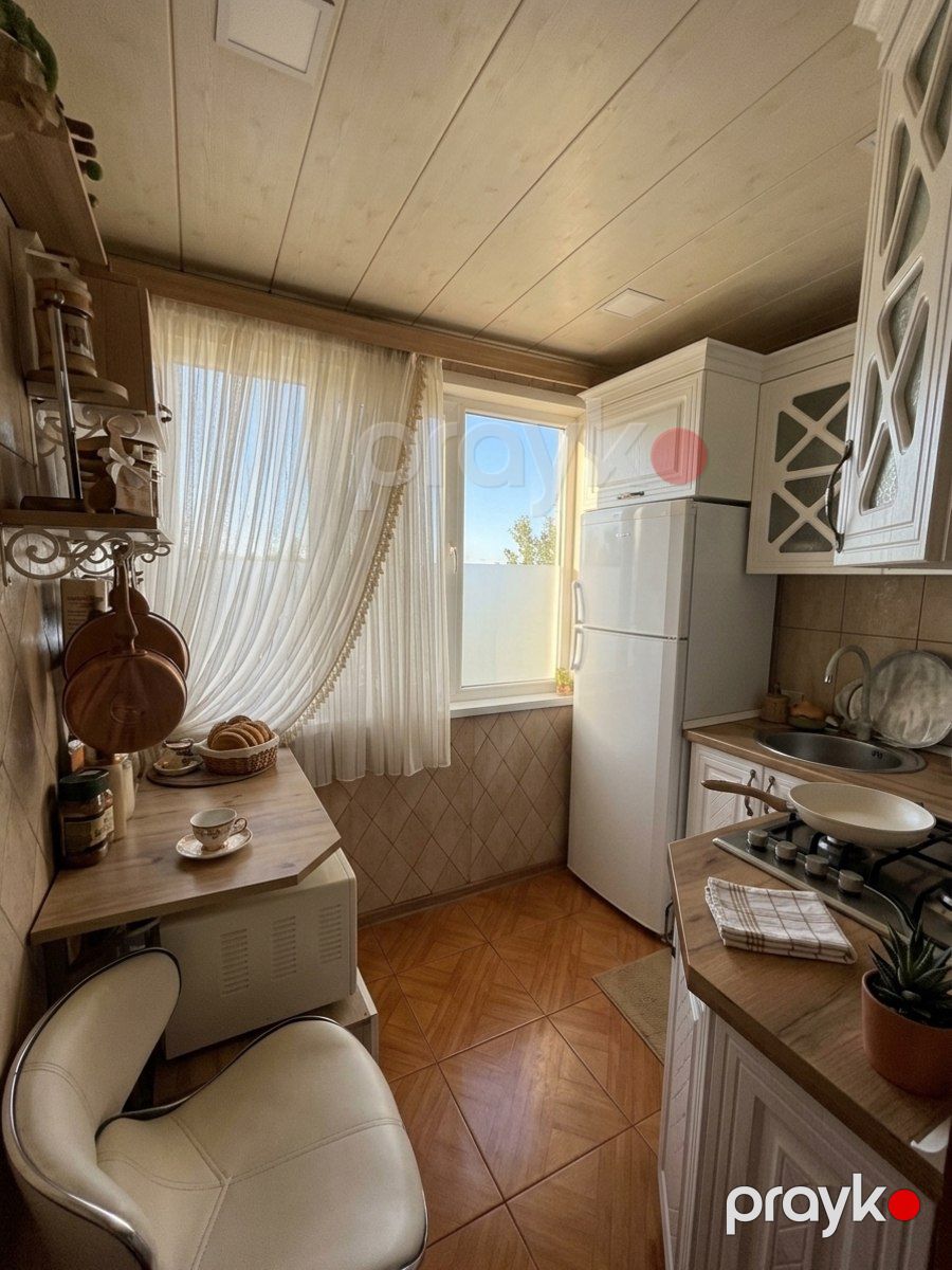 Satılır 2 otaqlı köhnə tikili 55 m² — Mənzil, Bakı (4)