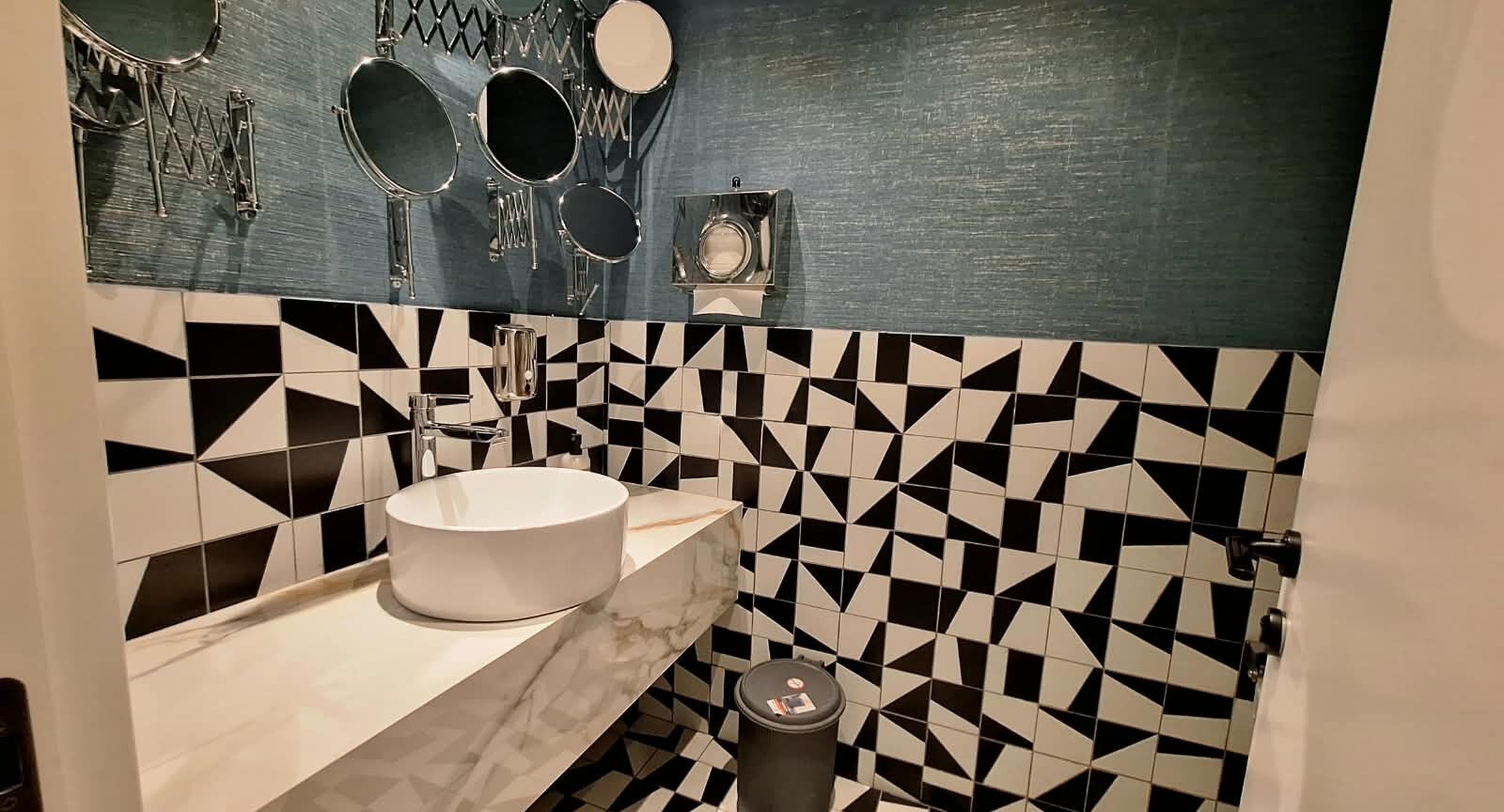 200 m² Yaxşı təmirli obyekt kirayə verilir — Əmlak, Bakı (11)