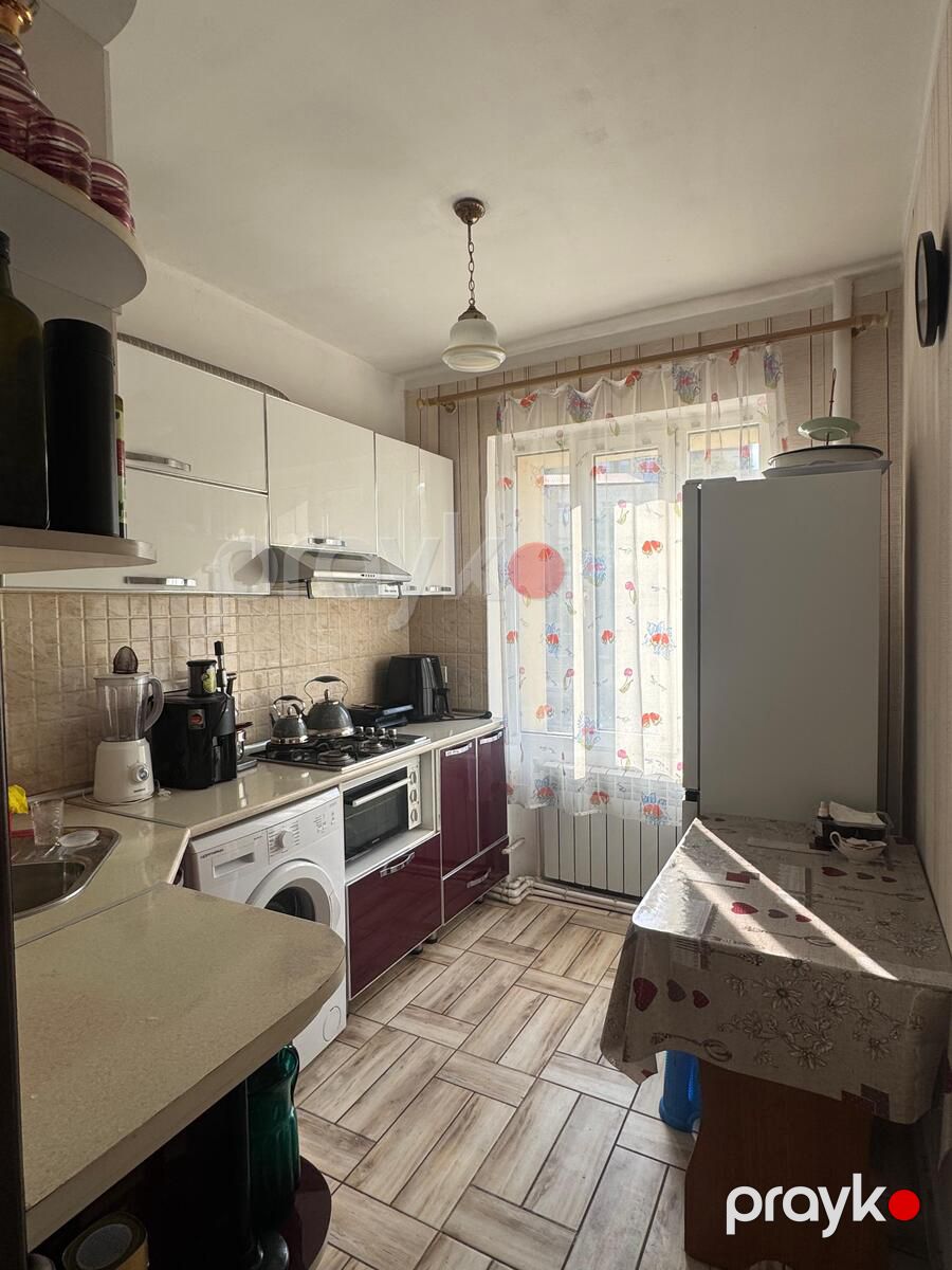 Satılır 2 otaqlı köhnə tikili 46.7 m² — Mənzil, Bakı (10)