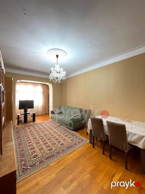 İcarəyə verilir 3 otaqlı köhnə tikili 80 m² — Bakı