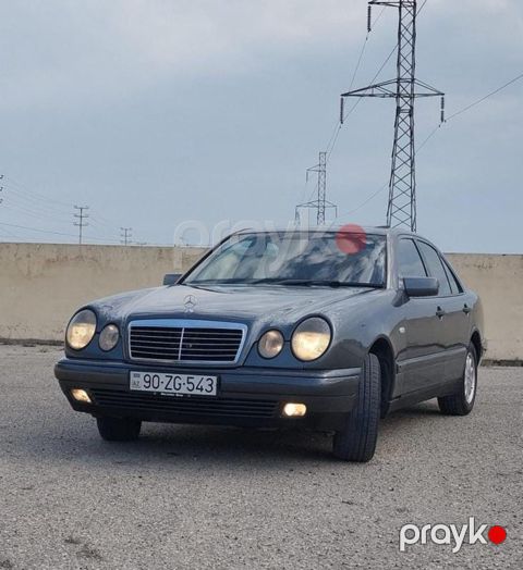Mercedes E 240, 2.4 L, 1999 il, 499 000 km — Bakı