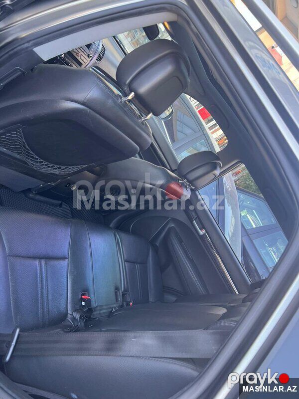 Kia Sorento, 2014 il — Minik avtomobili icarəsi, Bakı (7)