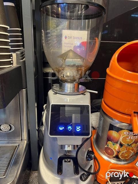 Qəhvə üyüdən Fiorenzato F64E — Bakı