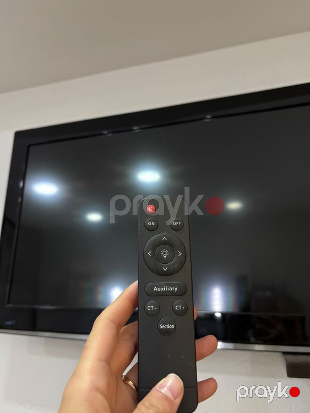 LG düz ekran televizor - Marka: LG - Ekran: düz panel, parlaq qara — Televizorlar, Bakı (2)