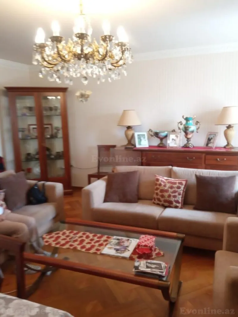 Kirayə verilir 4 otaqlı Mənzil Yeni tikili 105 m² Bakı, Yasamal r., Elmlər Akademiyası m — Mənzil, Bakı (3)