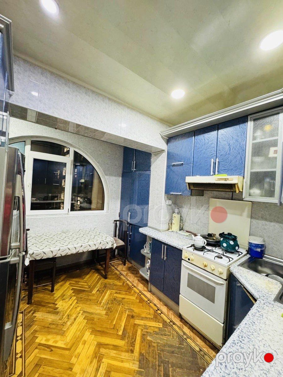 Satılır 5 otaqlı köhnə tikili 125 m² — Mənzil, Bakı (10)